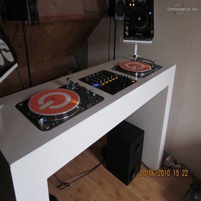 Our MEMBERS can Enlarge : DJ Booth Grudgie